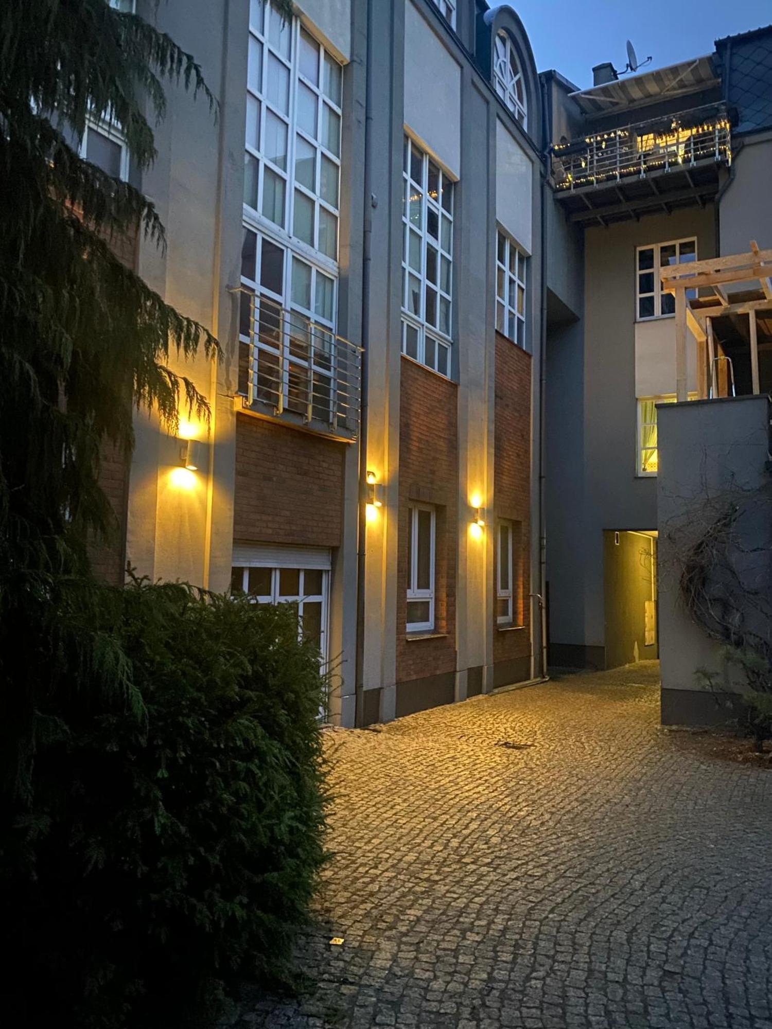 Manufaktura Apartamenty Bakery, Prywatna Kamienica, Parking Strzezony, Klima, Dostep Na Kod Lodz  Exterior photo